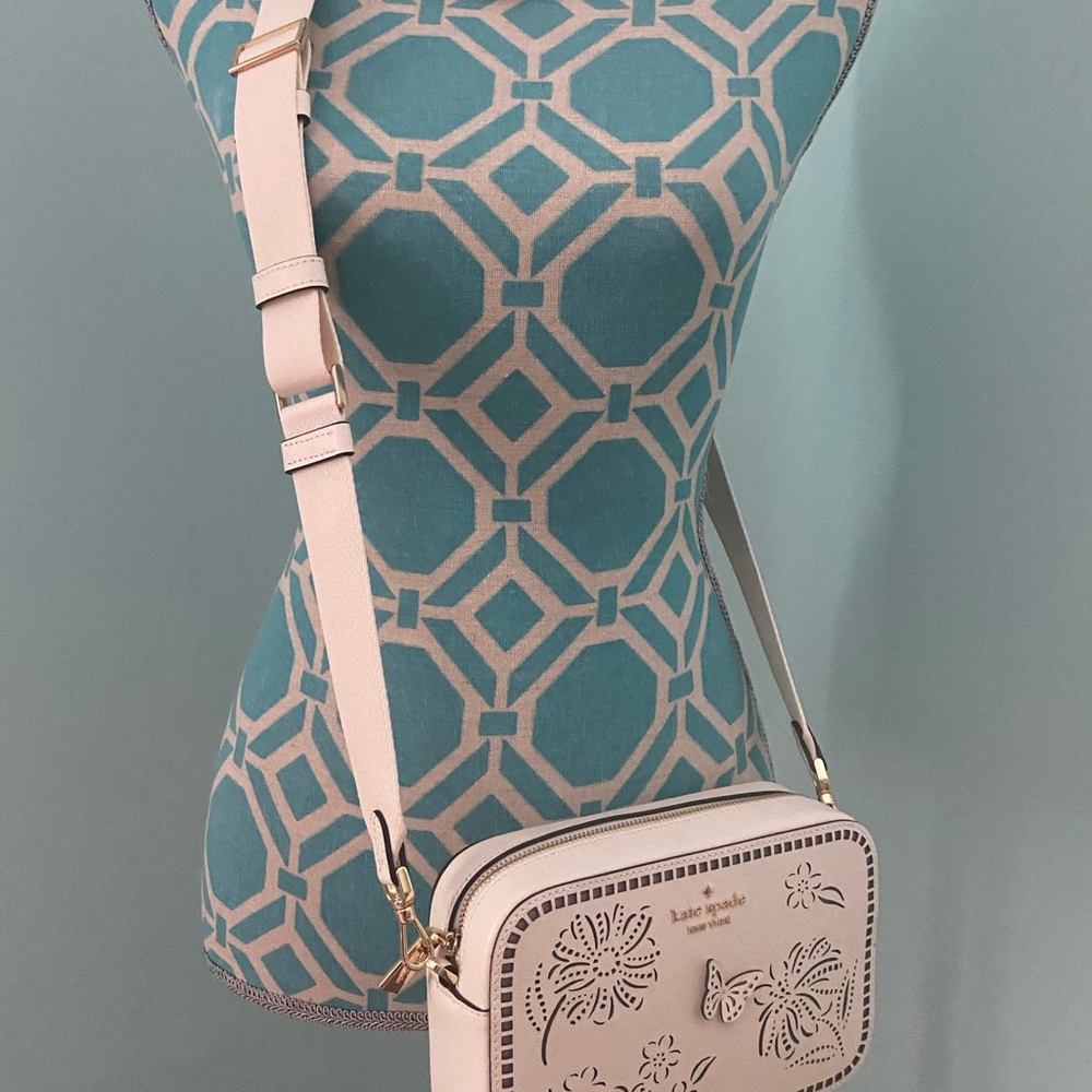 Kate Spade White Crossbody Bag with Floral Design